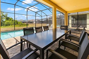 8960 Hilton Ridge Avenue