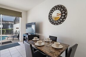 7678 Otterspool Street