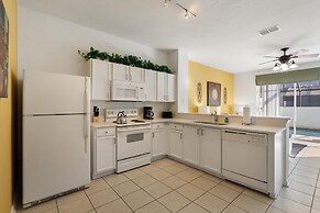 7678 Otterspool Street