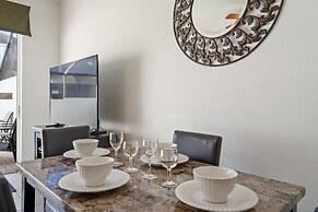 7678 Otterspool Street