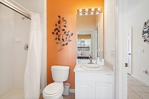 7678 Otterspool Street