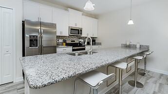 1595 Moon Valley Drive