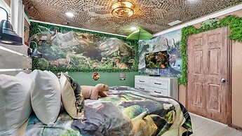 8949 Amelia Downs Trail