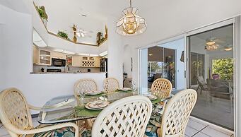 854 Ellicott Circle nw