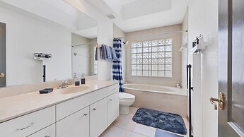 854 Ellicott Circle nw