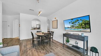 2303 Butterfly Palm way Unit 102