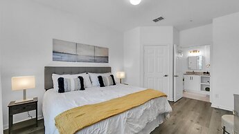 2303 Butterfly Palm way Unit 102