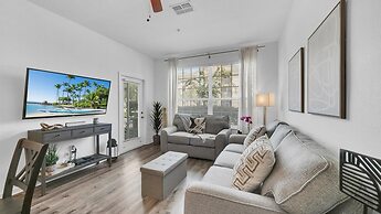 2303 Butterfly Palm way Unit 102