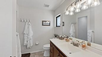 15264 red Head Avenue