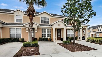 7653 sir Kaufmann Court