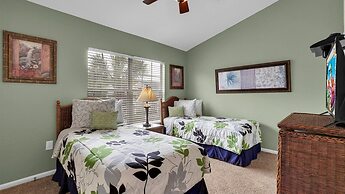 7653 sir Kaufmann Court