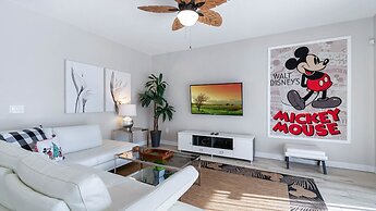 4720 Sleepy Hollow Drive