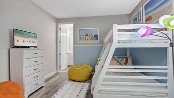 1749 Caribbean View Terrace