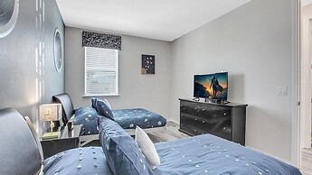 1749 Caribbean View Terrace