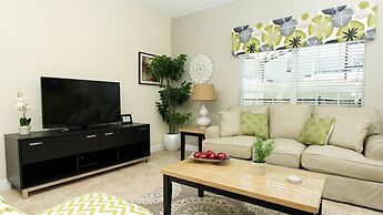 8980 Majesty Palm Road