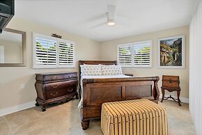 2301 West Marion Avenue