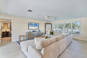 2301 West Marion Avenue