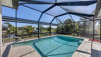 14400 Fort Myers Avenue