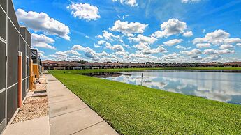 8946 Cuban Palm Road