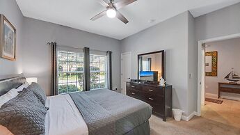 8946 Cuban Palm Road