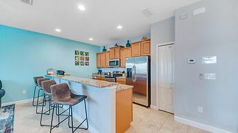 8946 Cuban Palm Road