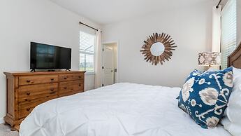 4797 Kings Castle Circle