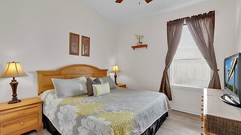 8034 King Palm Circle