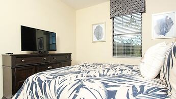 1405 Thunderbird Road