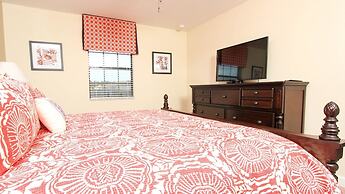 1405 Thunderbird Road