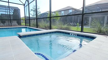 1405 Thunderbird Road