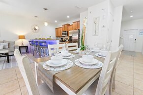 8970 Sugar Palm Road