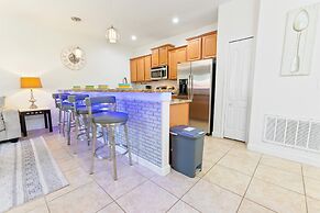 8970 Sugar Palm Road