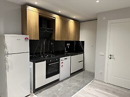 Real Homes & Metro Line