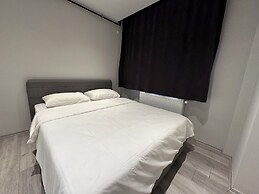 Real Homes & Metro Line