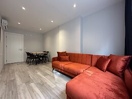 Real Homes & Metro Line