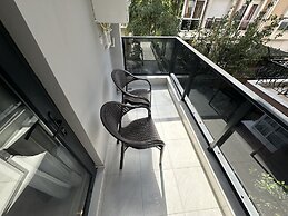 Real Homes & Metro Line