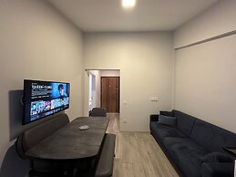 Real Homes & Metro Line