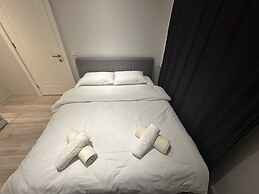 Real Homes & Metro Line