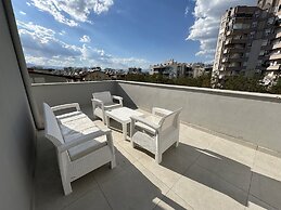 Real Homes & Metro Line