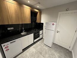 Real Homes & Metro Line