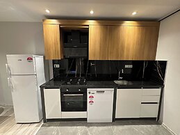 Real Homes & Metro Line