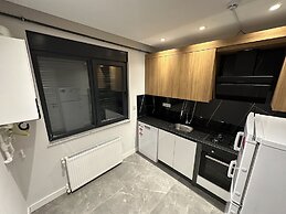 Real Homes & Metro Line