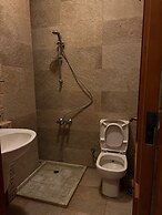 The Glasshouse Pools