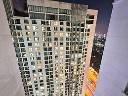 Housinco Premium 2brt view city