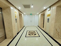 Housinco Premium 2brt view city