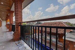 Candra Loka Studio & Apartment by The Loka