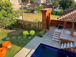 Candra Loka Studio & Apartment by The Loka