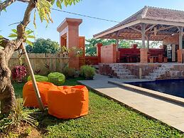 Candra Loka Studio & Apartment by The Loka