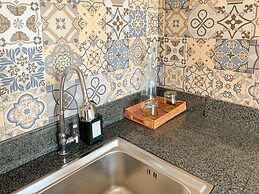 Candra Loka Studio & Apartment by The Loka