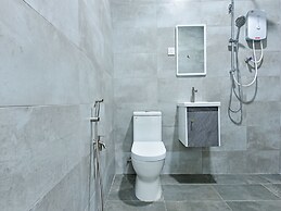 Capital O 90882 Padi Hotel